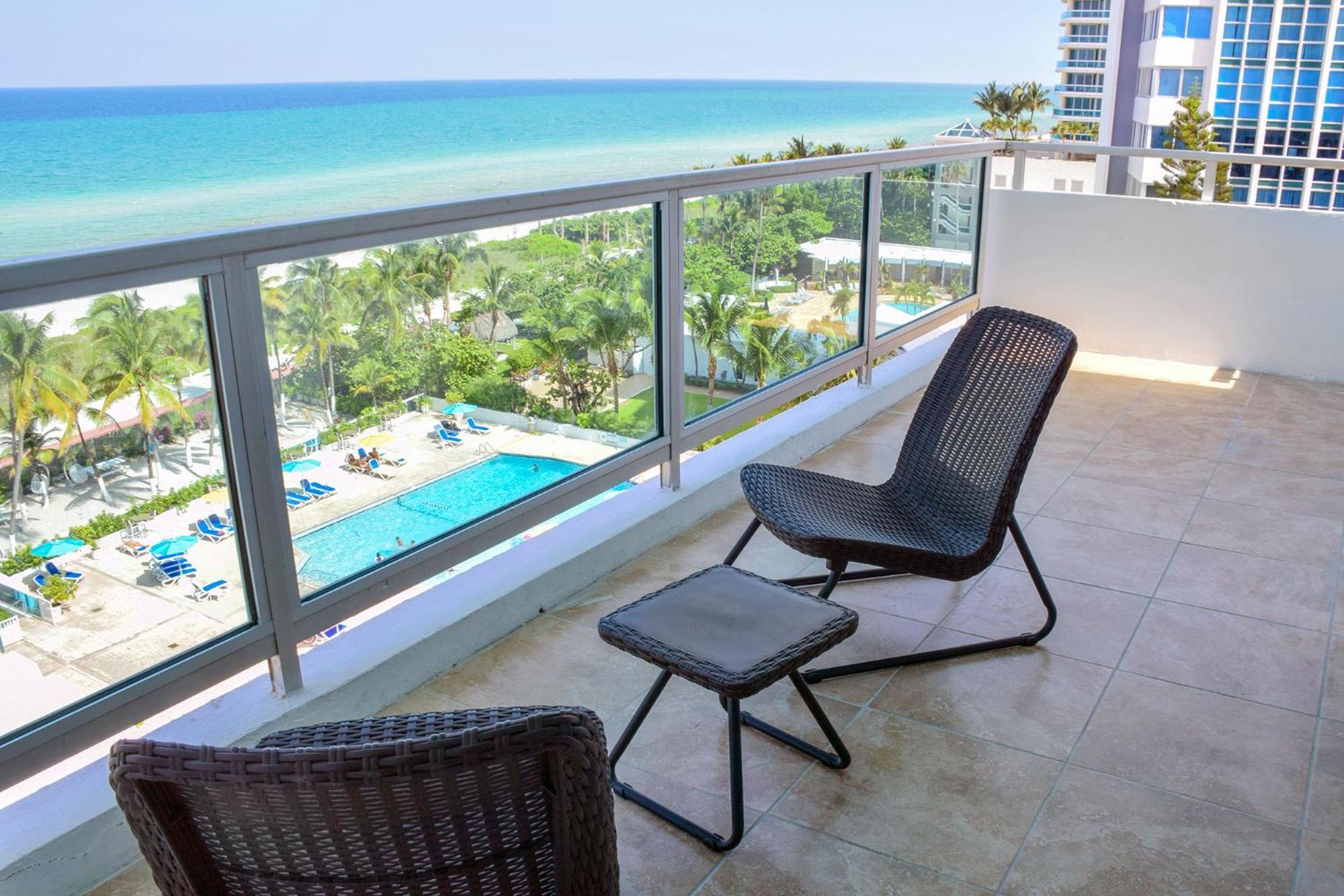 Corner Oceanview Master Suite 2 Bedroom 2 Bath Kitchen,1188972643:JPEG